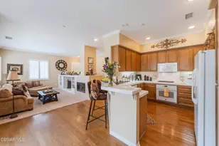 2919 Estilita Way, Simi Valley, CA 93063 - Photo 10