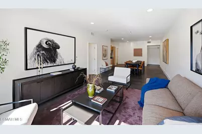 5016 Bakman Avenue #104, North Hollywood, CA 91601 - Photo 2