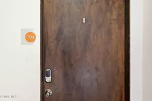 5016 Bakman Ave, North Hollywood, CA 91601 - Photo 8
