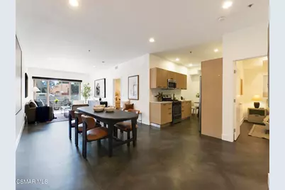 5016 Bakman Avenue #104, North Hollywood, CA 91601 - Photo 4