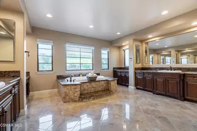 796 Via Sedona, Newbury Park, CA 91320 - Photo 18