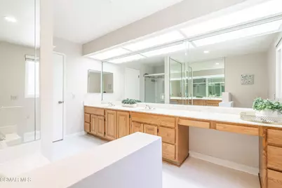 1614 Bonnie Court, Simi Valley, CA 93065 - Photo 36