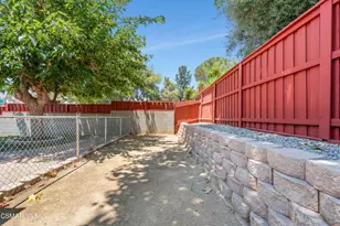 1509 Campbell Ave, Thousand Oaks, CA 91360 - Photo 42