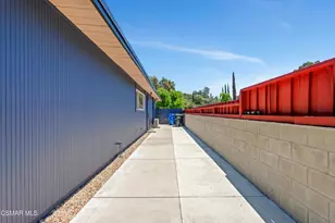 1509 Campbell Ave, Thousand Oaks, CA 91360 - Photo 38
