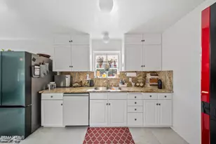20428 Roscoe Blvd, Winnetka, CA 91306 - Photo 14