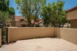 2212 Birchglen Street, Simi Valley, CA 93063 - Photo 10