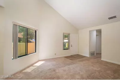 2212 Birchglen Street #97, Simi Valley, CA 93063 - Photo 8
