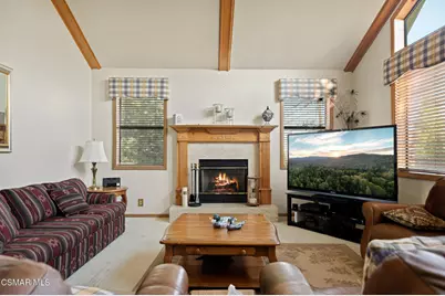 27454 Matterhorn Drive, Lake Arrowhead, CA 92352 - Photo 10
