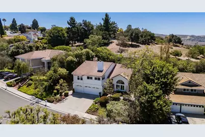 3142 Rikkard Drive, Thousand Oaks, CA 91362 - Photo 2