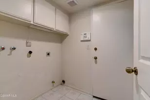 3142 Rikkard Dr, Thousand Oaks, CA 91362 - Photo 16