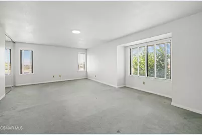 24154 Mentry Drive, Newhall, CA 91321 - Photo 16
