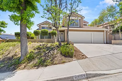 24154 Mentry Drive, Newhall, CA 91321 - Photo 2