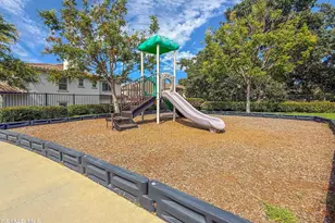 57 Secret Hollow Ln, Newbury Park, CA 91320 - Photo 32