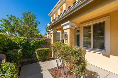 4117 Orontes Way #B, Simi Valley, CA 93063 - Photo 2