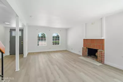 2183 E Chesterton Street, Simi Valley, CA 93065 - Photo 22
