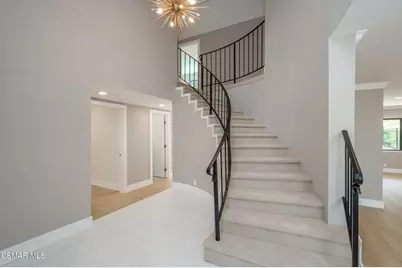1962 Daylight Court, Thousand Oaks, CA 91362 - Photo 8