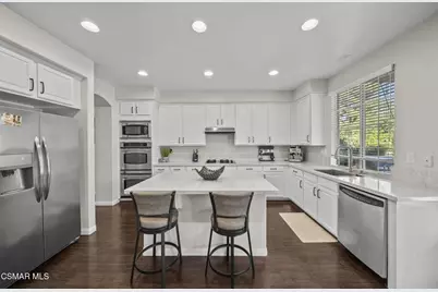 584 Roosevelt Court, Simi Valley, CA 93065 - Photo 12