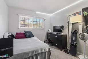 246 Hermes St, Simi Valley, CA 93065 - Photo 20
