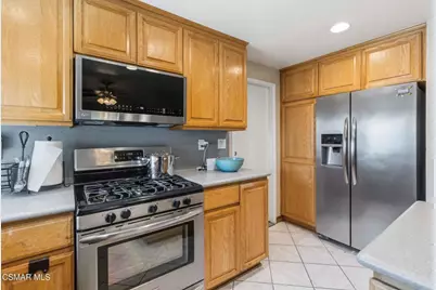 246 Hermes Street, Simi Valley, CA 93065 - Photo 18