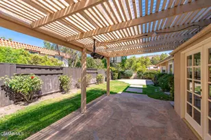 1592 Brentford Ave, Westlake Village, CA 91361 - Photo 40