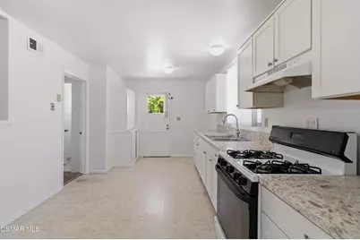 1441 Ahart Street, Simi Valley, CA 93065 - Photo 4