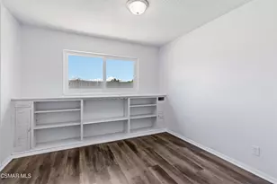 1692 Alviso St, Simi Valley, CA 93065 - Photo 12