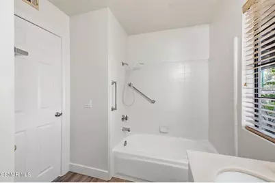 802 Congressional Road, Simi Valley, CA 93065 - Photo 16