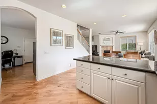 442 Fallbrook Ave, Thousand Oaks, CA 91320 - Photo 18
