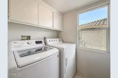 442 Fallbrook Avenue, Thousand Oaks, CA 91320 - Photo 30