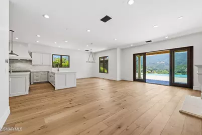 82 Queens Garden Drive, Westlake Village, CA 91361 - Photo 6