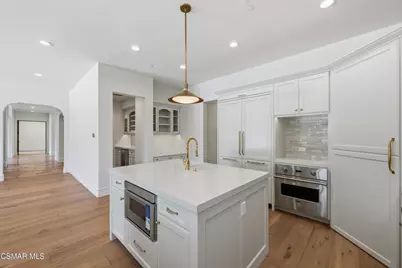 82 Queens Garden Drive, Westlake Village, CA 91361 - Photo 8
