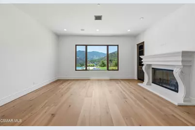 82 Queens Garden Drive, Westlake Village, CA 91361 - Photo 4