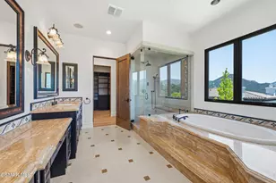 82 Queen's Garden Dr, Westlake Village, CA 91361 - Photo 22