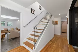 21705 Entrado Dr, Topanga, CA 90290 - Photo 6