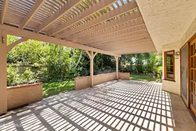 106 Quails Trail, Thousand Oaks, CA 91361 - Photo 34