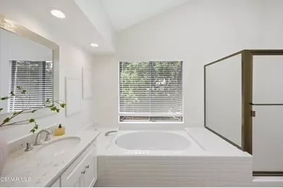 2007 Simsbury Court, Thousand Oaks, CA 91360 - Photo 24