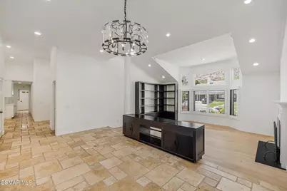 5032 Pathfinder Avenue, Oak Park, CA 91377 - Photo 6
