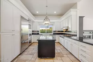 5032 Pathfinder Ave, Oak Park, CA 91377 - Photo 10