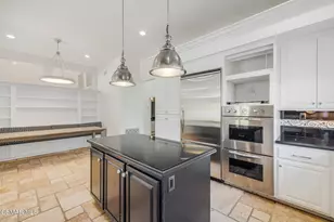 5032 Pathfinder Ave, Oak Park, CA 91377 - Photo 12