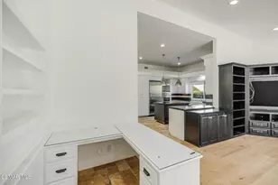 5032 Pathfinder Ave, Oak Park, CA 91377 - Photo 18
