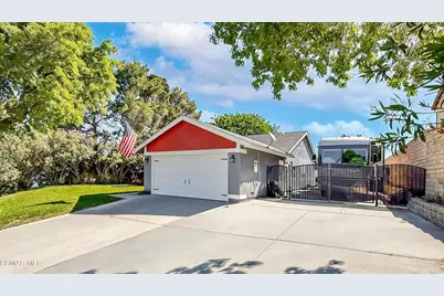 36772 Petra Drive, Palmdale, CA 93550 - Photo 2