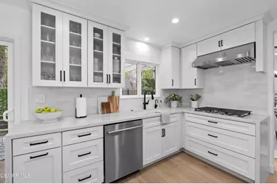 1527 N View Drive, Westlake Village, CA 91362 - Photo 16