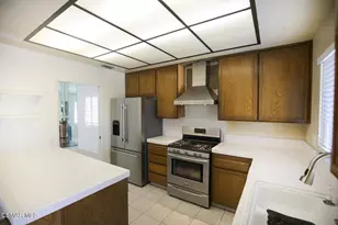 458 Mark Dr, Simi Valley, CA 93065 - Photo 14