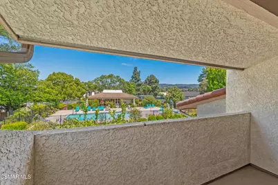 218 Mariposa Drive, Newbury Park, CA 91320 - Photo 32