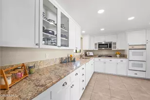 218 Mariposa Dr, Newbury Park, CA 91320 - Photo 14