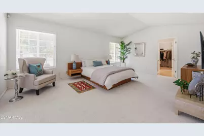 5801 Middle Crest Drive, Agoura Hills, CA 91301 - Photo 22