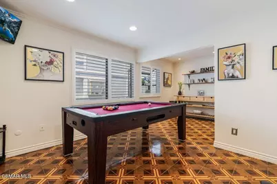 18102 Burbank Boulevard #29, Tarzana, CA 91356 - Photo 16