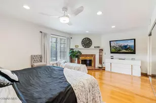 18102 Burbank Blvd, Tarzana, CA 91356 - Photo 22