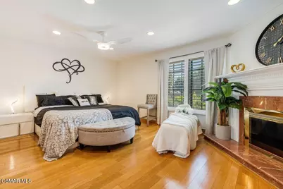 18102 Burbank Boulevard #29, Tarzana, CA 91356 - Photo 30