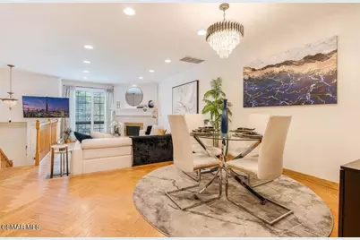 18102 Burbank Boulevard #29, Tarzana, CA 91356 - Photo 14